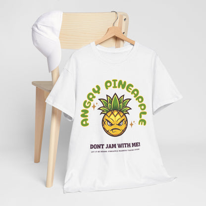 Ananas - Pineapple + Caption,  Unisex-T-Shirt aus schwerer Baumwolle